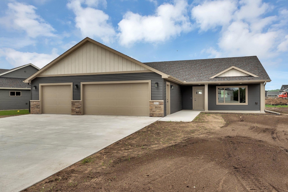 For Sale $459,900 • Co-Listing Agent