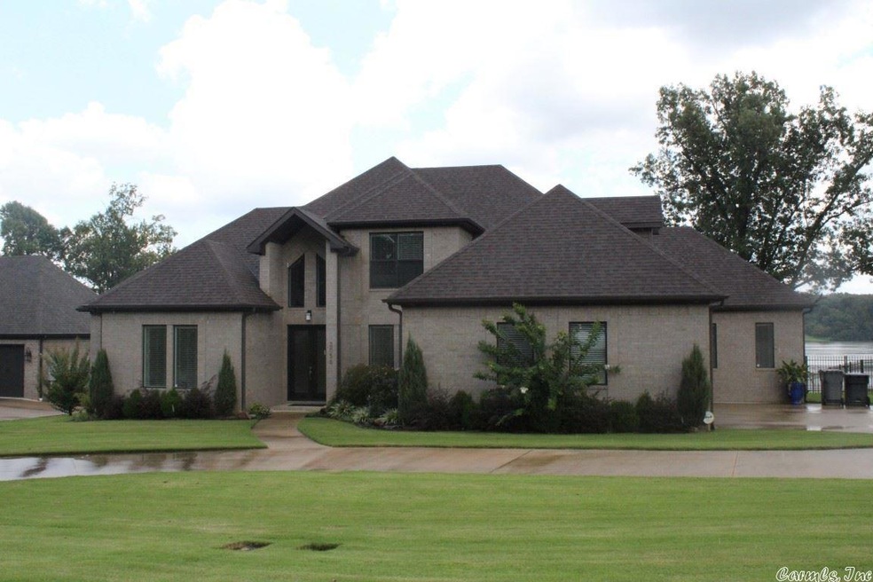 2056 Sloan Lake Dr, Jonesboro, AR 72404 - photo 1