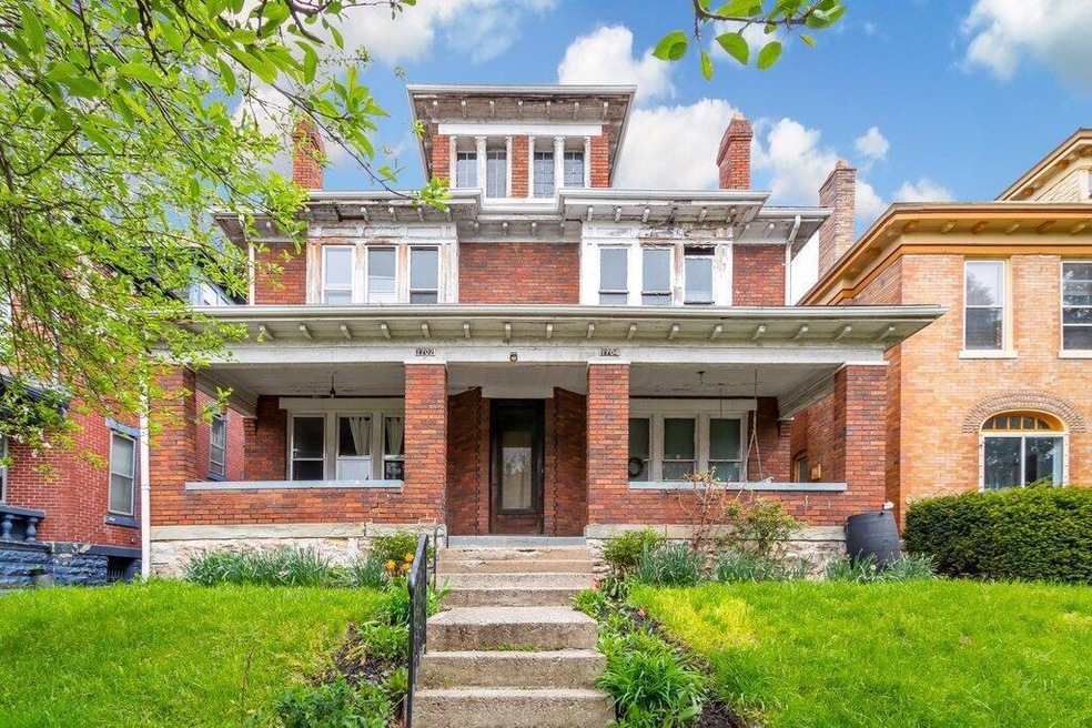 1702-04 Bryden Road-2.jpg-SMALL