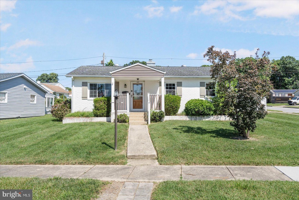 425 Crisfield Rd, Middle River, MD 21220 - photo 1