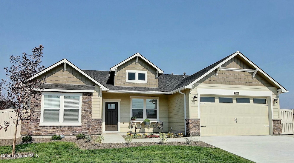 For Sale $634,990 • Co-Listing Agent