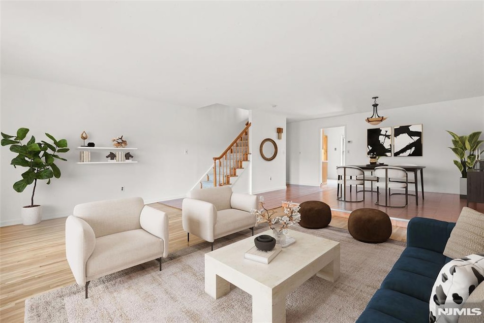 3651 Meadow Ln unit 5B, North Bergen, NJ 07047 - photo 1