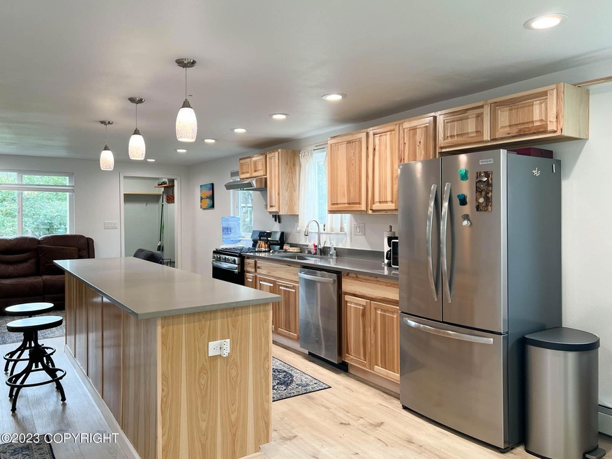 1008 Wilshire Ave, Anchorage, AK 99503 - photo 1