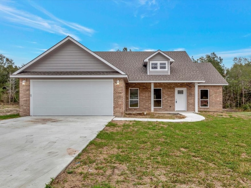 161 Dena Kay Dr, Lufkin, TX 75904 - photo 1