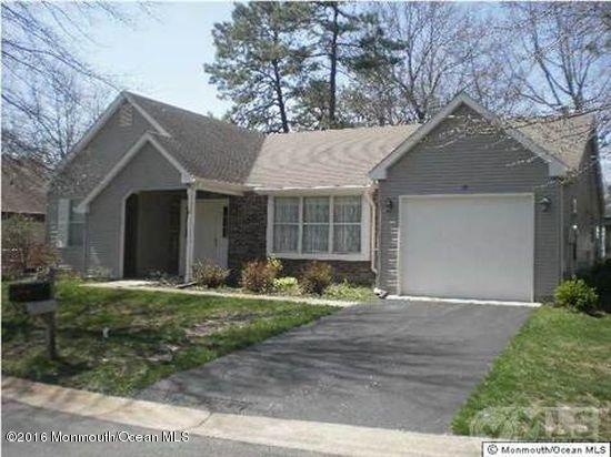 39 Morning Glory Ln, Whiting, NJ 08759 - photo 1