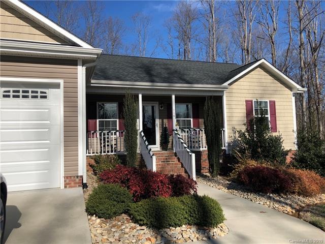 114 Bluff Ct, Statesville, NC 28625 - photo 1