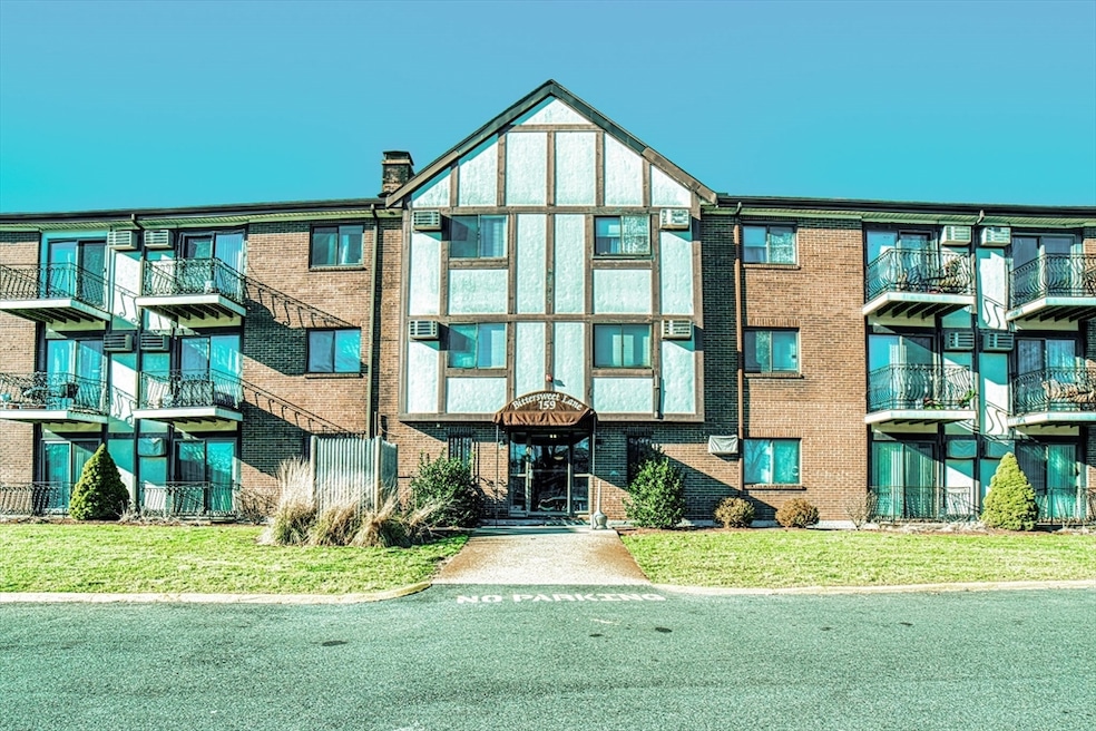 159 Bittersweet Ln unit 107, Randolph, MA 02368 - photo 1