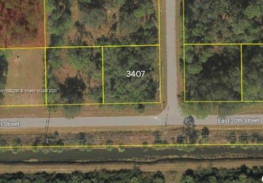3407 E 20th St, Alva, FL 33920 - photo 1