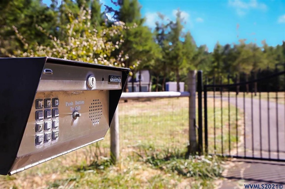 16860 Brown Rd, Dallas, OR 97338 - photo 1