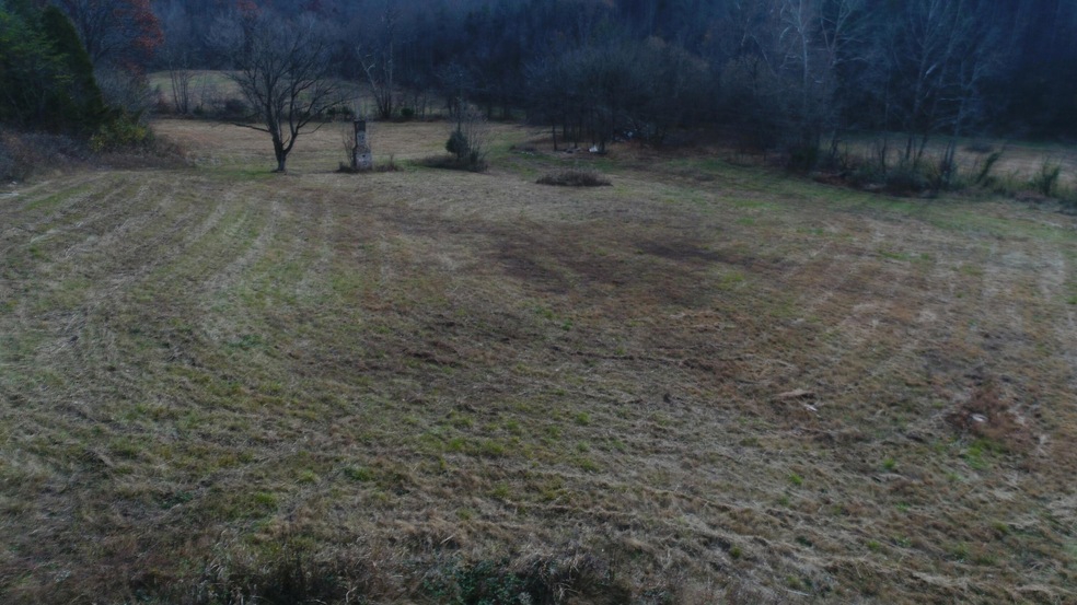 2499 Piney Grove Rd, Somerset, KY 42501 - photo 1