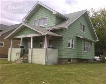 1902 University Ave, Flint, MI 48504 - photo 1