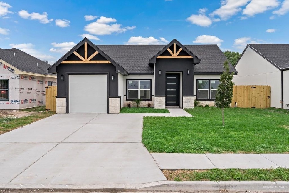 521 Tower Oak Dr, Alamo, TX 78516 - photo 1