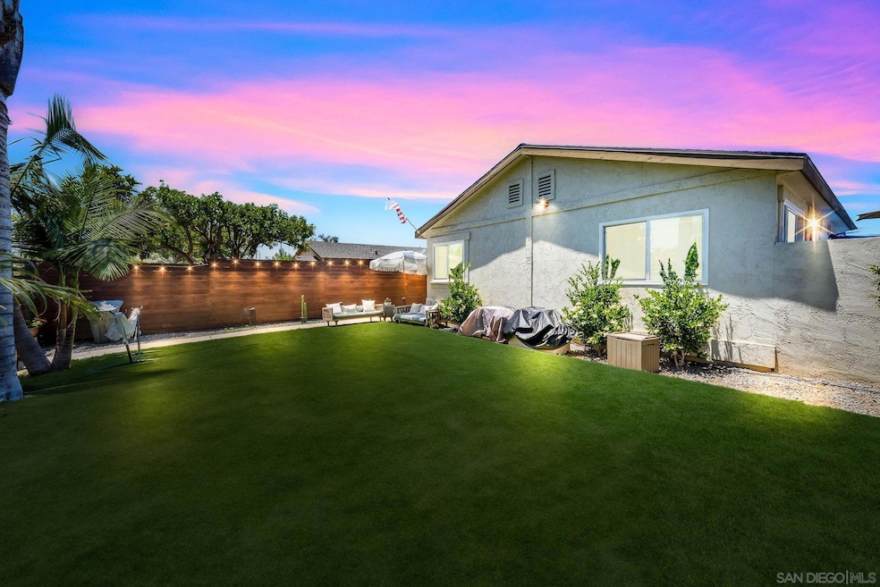 For Sale $1,050,000 • Co-Listing Agent