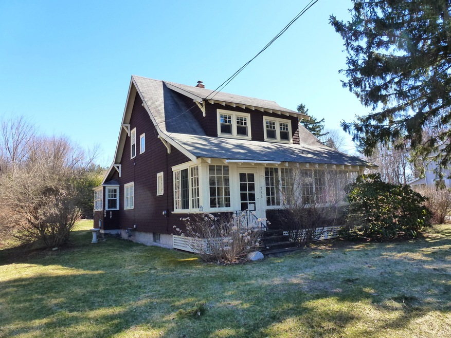 738 Simonds Road