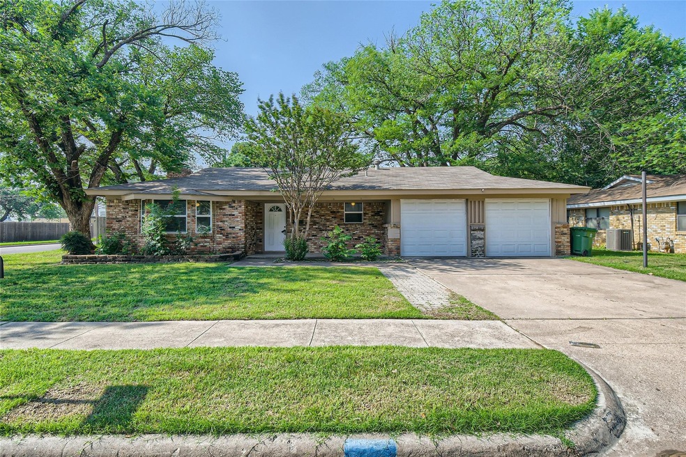 201 W Cheryl Ave, Hurst, TX 76053 - photo 1