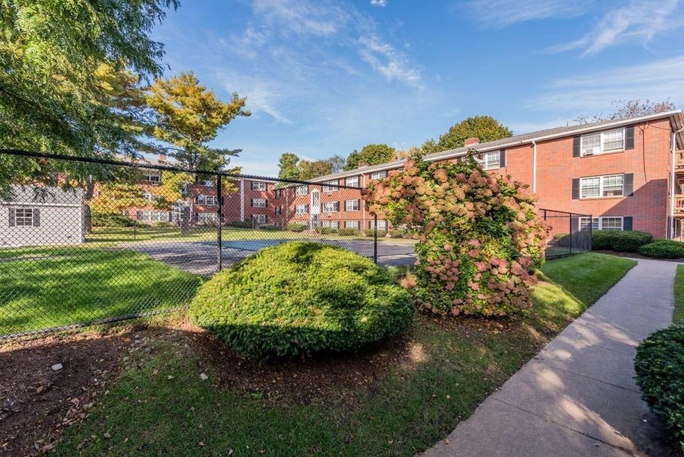 7 Tara Dr unit 4, Weymouth, MA 02188 - photo 1