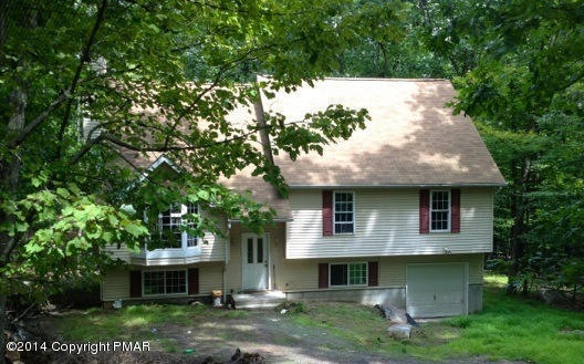 3239 Stonehenge Dr, East Stroudsburg, PA 18301 - photo 1