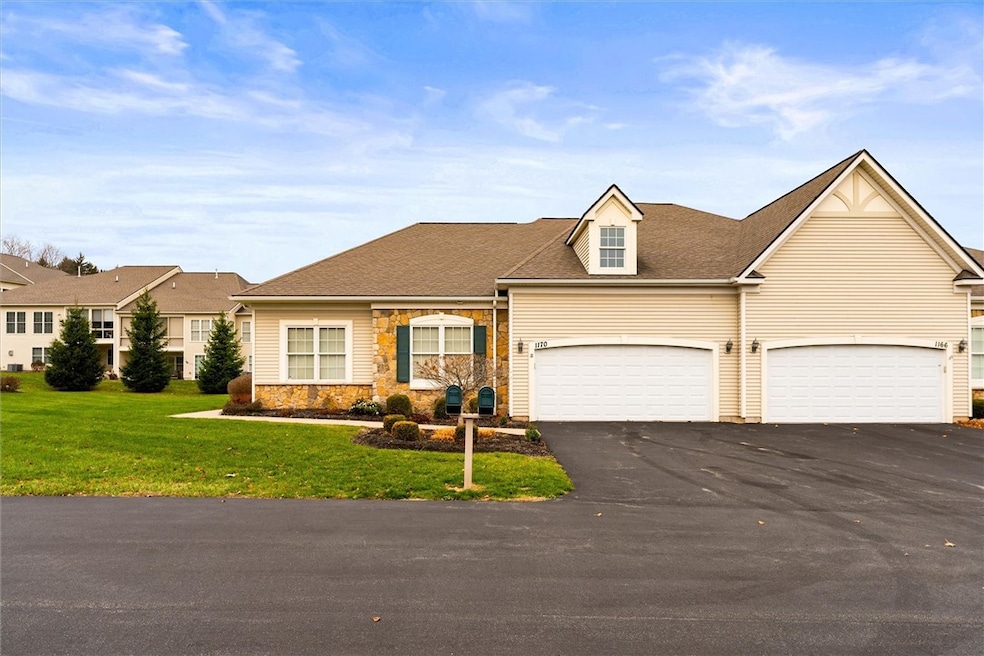 1170 Chaucer Ct, Victor, NY 14564 - photo 1