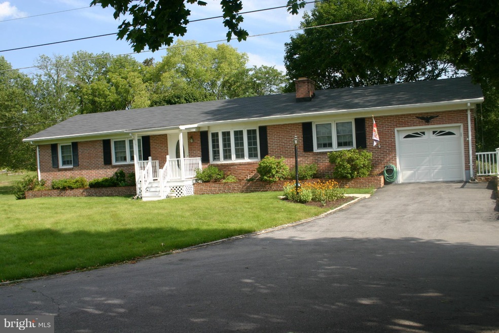 3900 Summit Point Rd, Charles Town, WV 25414 - photo 1