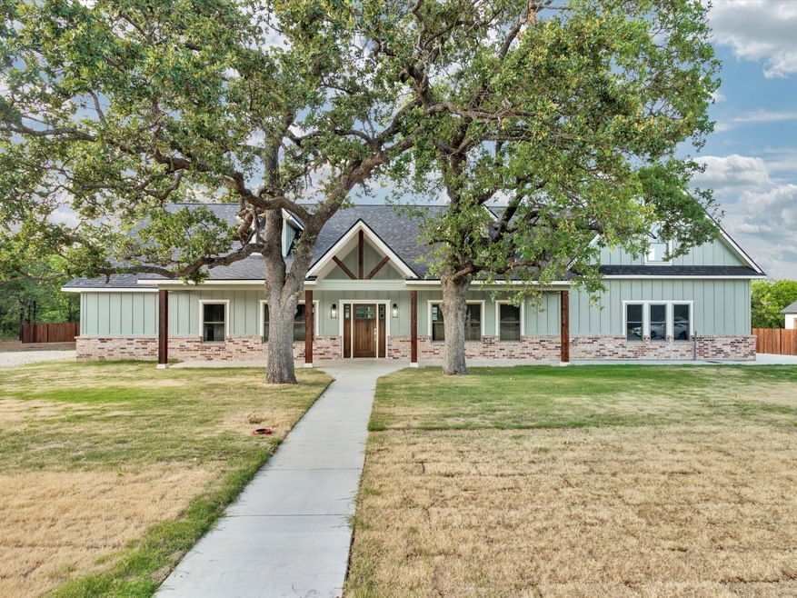 1624 Don Lee Rd, Joshua, TX 76058 - photo 1