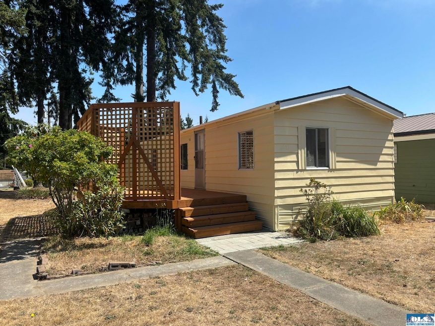 2005 W 16th St, Port Angeles, WA 98363 - photo 1