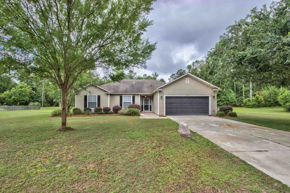 213 Parkside Cir, Crawfordville, FL 32327 - photo 1