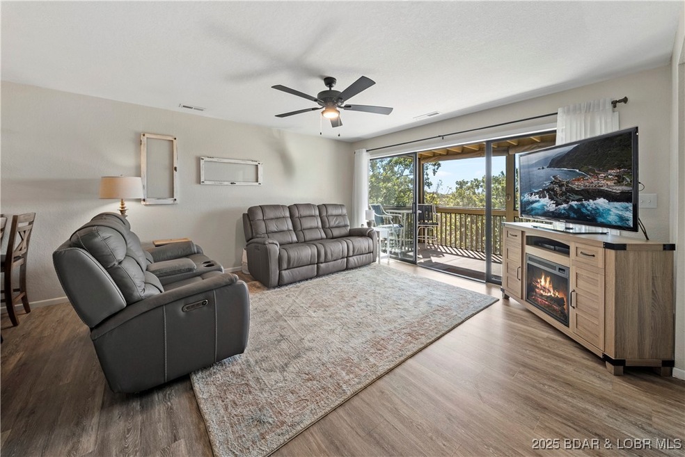 2500 Bay Point Ln unit 721, Osage Beach, MO 65065 - photo 1