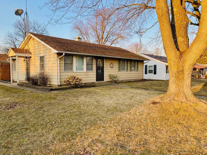 641 W Front St, New Carlisle, IN 46552 - photo 1