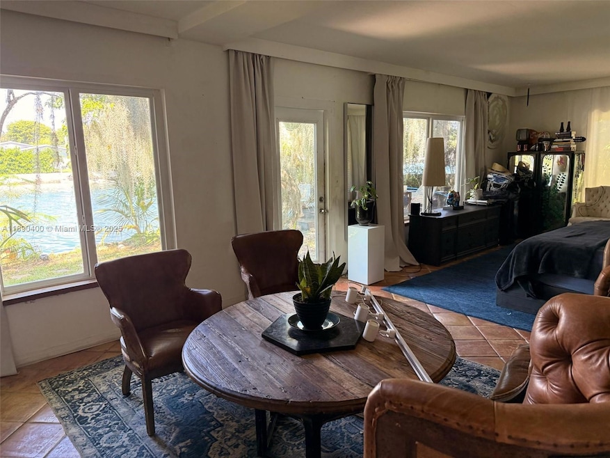 1785 Calais Dr unit 8, Miami Beach, FL 33141 - photo 1