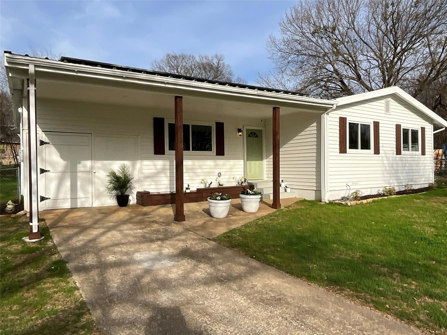 409 Knob Cir, Denison, TX 75021 - photo 1