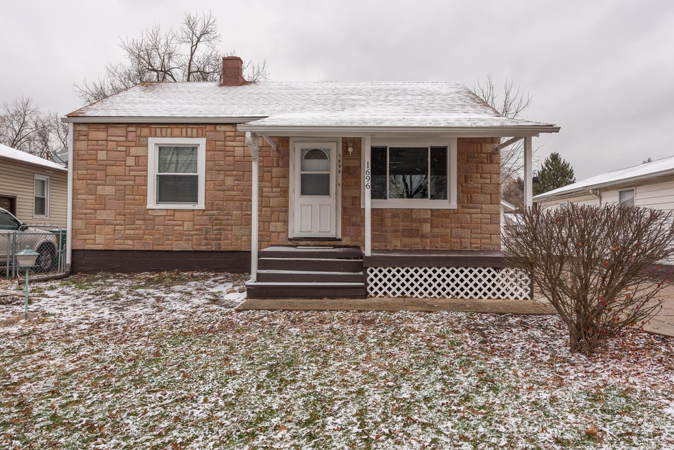 1696_laurel_ave_-9357