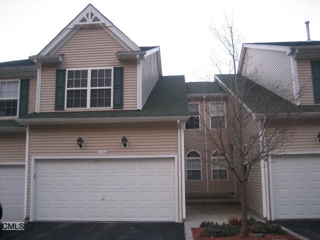 106 Concord Ln unit 106, Bethel, CT 06801 - photo 1