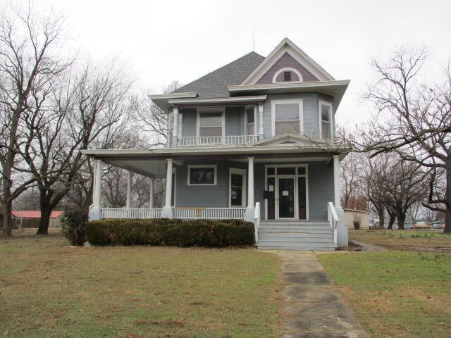 Pending $125,000 • Co-Listing Agent