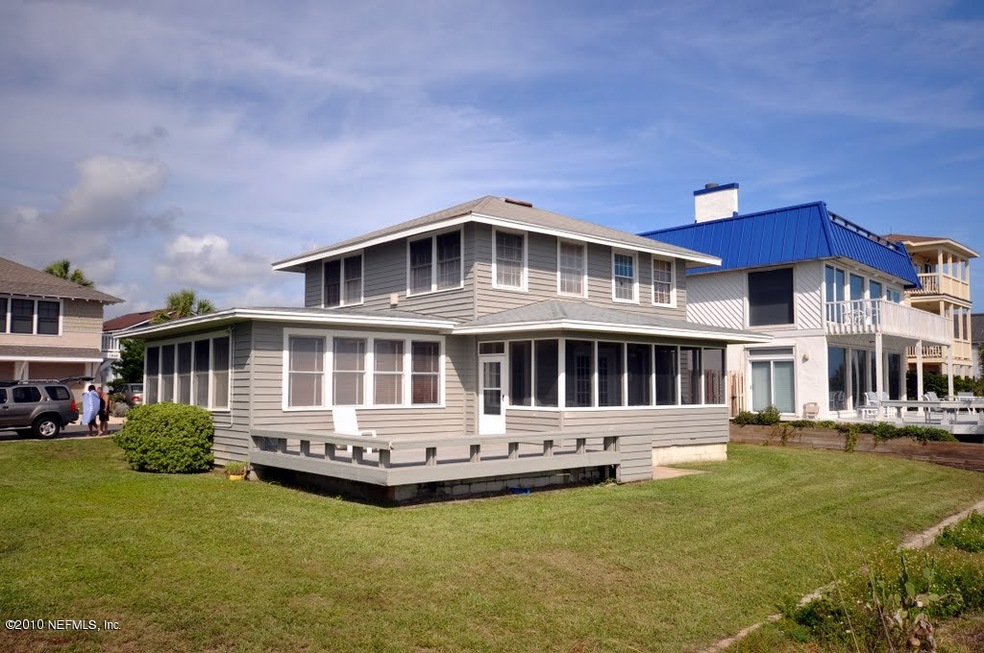 Classic 'Old Nept.' Ocean Homestead!