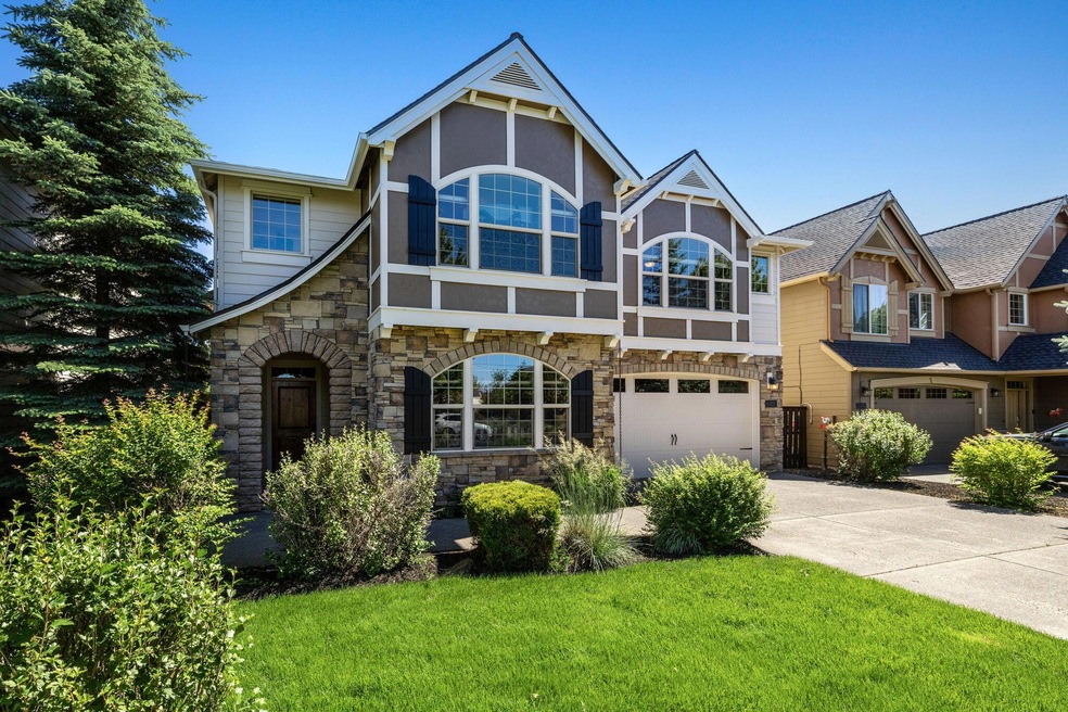 20959 Yeoman Rd, Bend, OR 97701 - photo 1