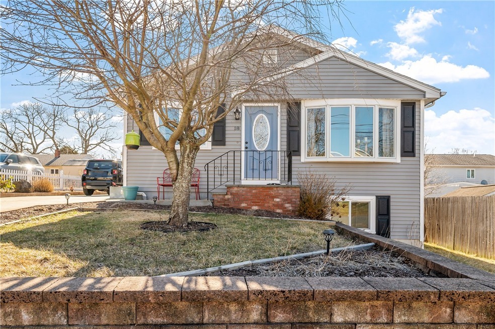 18 Valley St, Cumberland, RI 02864 - photo 1