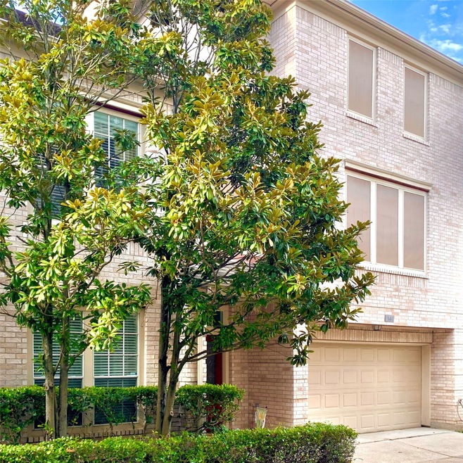 1906 Huldy St, Houston, TX 77019 - photo 1