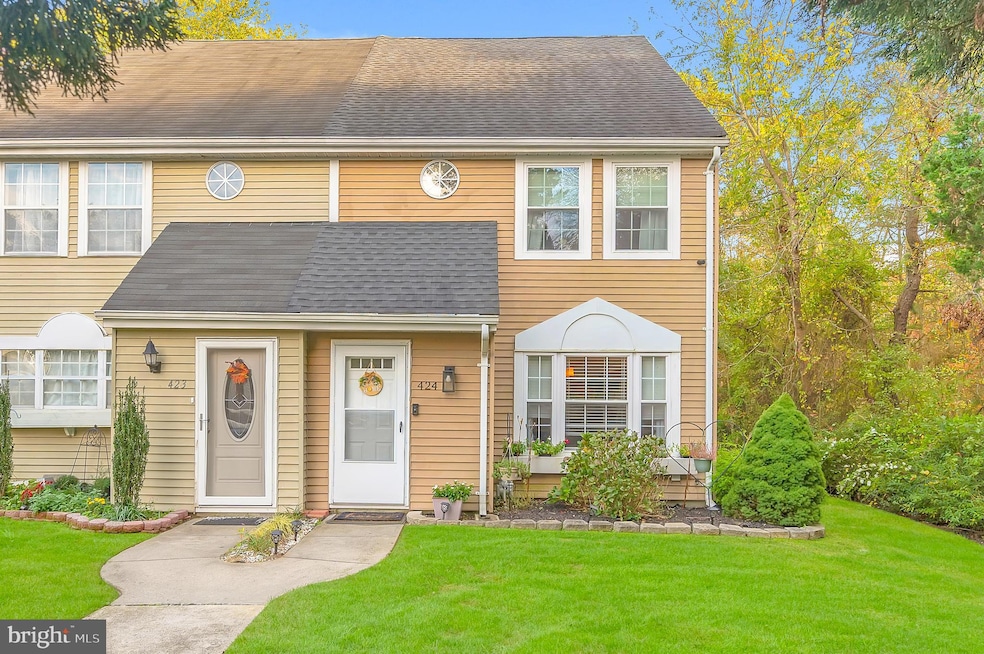 424 Ibis Ct, Tuckerton, NJ 08087 - photo 1