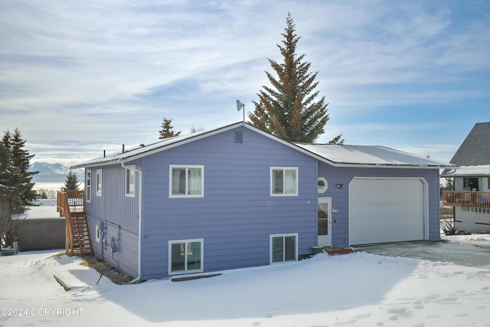 641 Rangeview-51