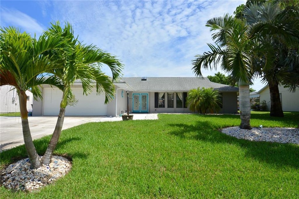 465 SW Whitmore Dr, Port Saint Lucie, FL 34984 - photo 1