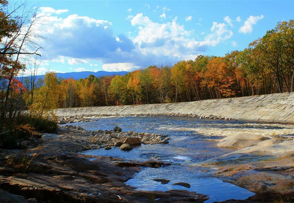 170 S Peak Rd unit 10, Lincoln, NH 03251 - photo 1