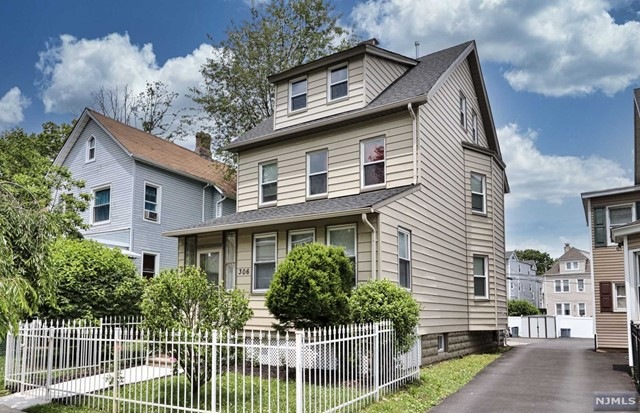 306 Elmwood Ave, East Orange, NJ 07018 - photo 1