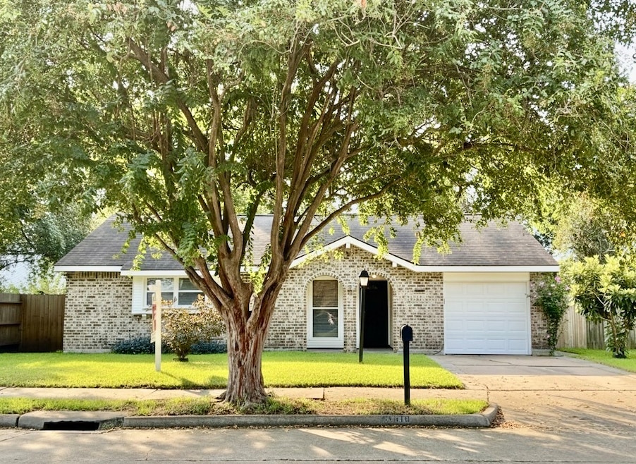 Pending $259,000 • Co-Listing Agent