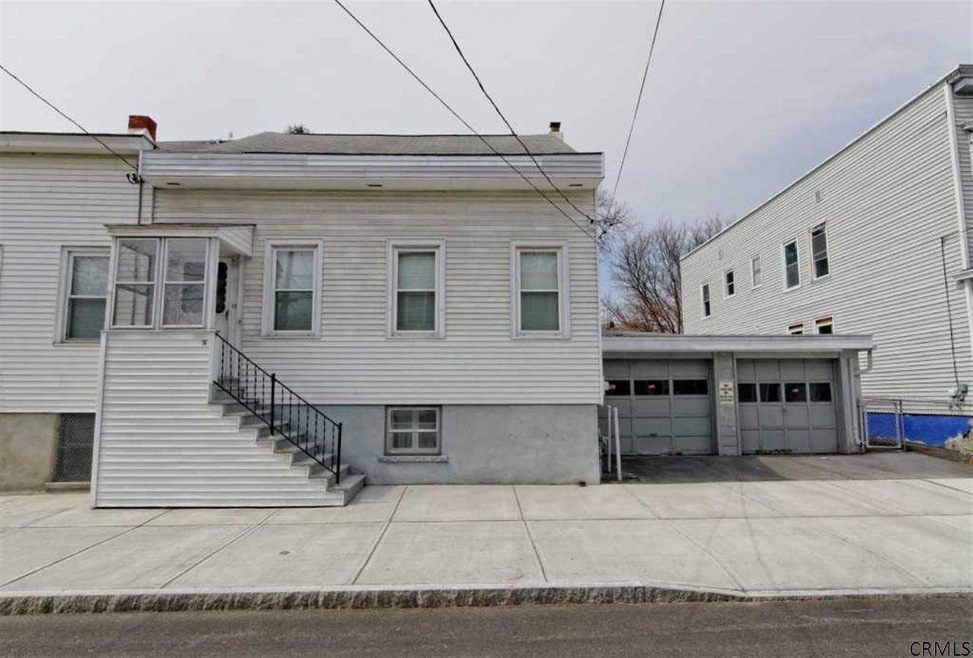 16 O Connell St, Albany, NY 12209 - photo 1