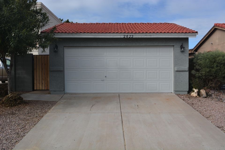 2 Car Garage