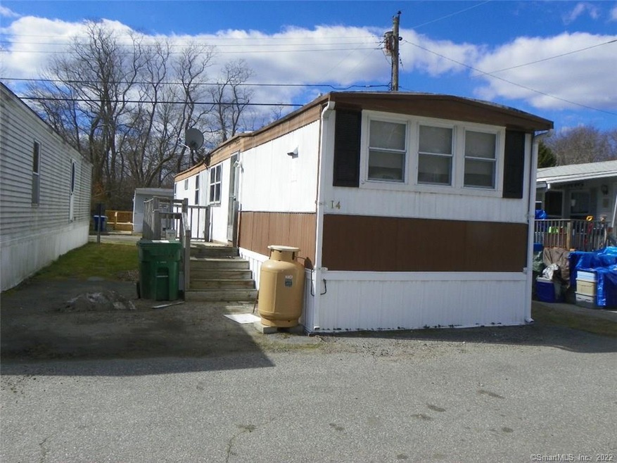 14 Ferri Dr, Waterford, CT 06385 - photo 1