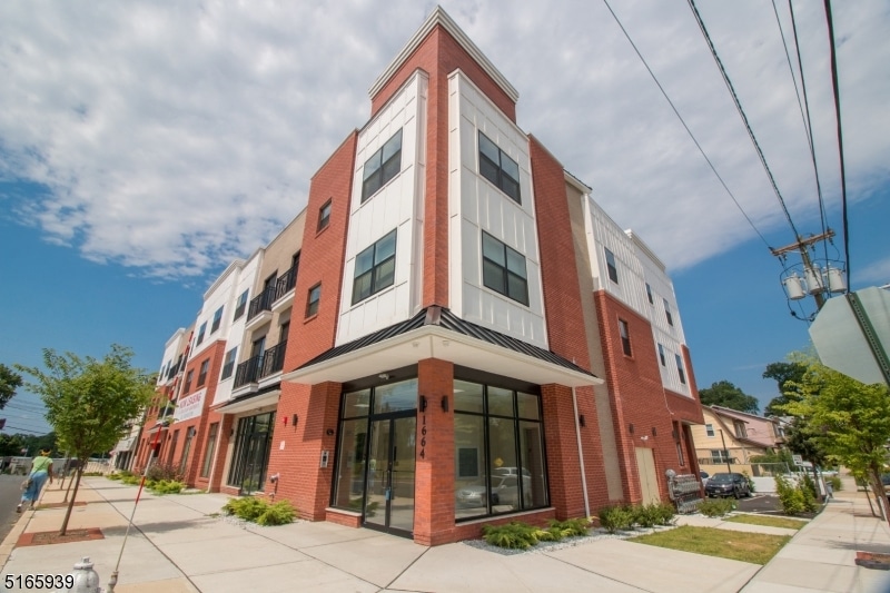 1664 Stuyvesant Ave Unit 202, Union, NJ 07083 MLS 3875116