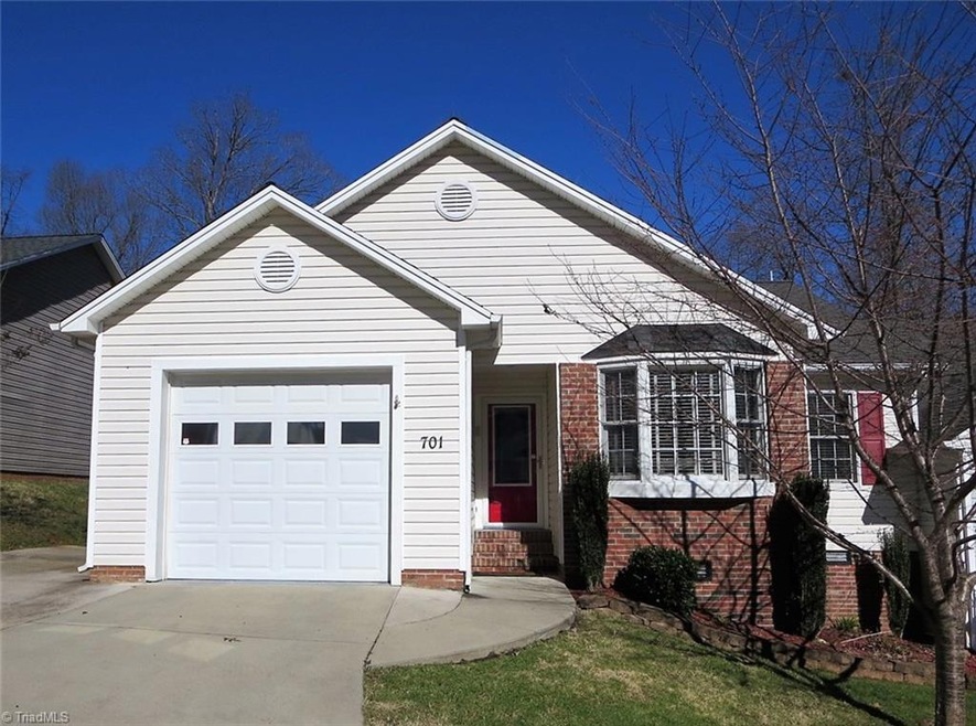 350 Stowe Ave unit 701, Asheboro, NC 27203 - photo 1