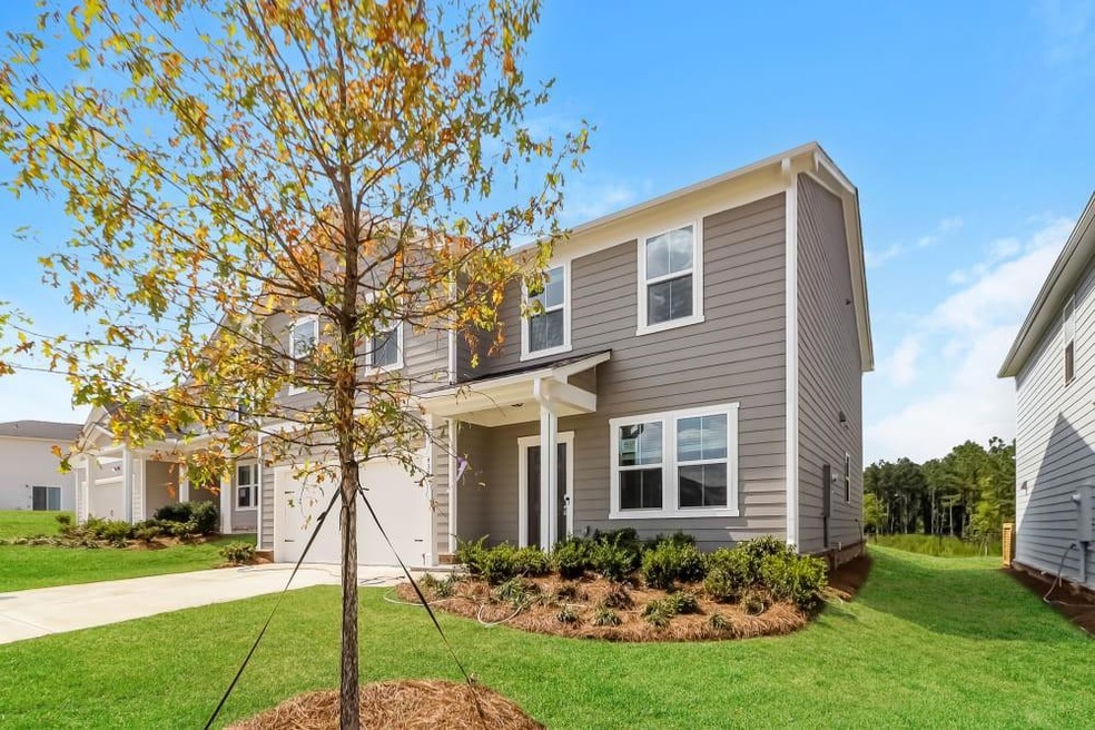 436 Rock View Ln, Covington, GA 30016 - photo 1