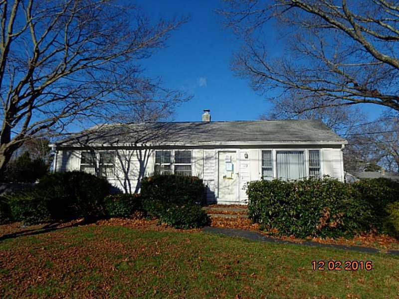 113 Turner St, Warwick, RI 02886 - photo 1